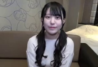 风吟鸟唱流出新生乳神张雪馨被几个摄影师围观拍照修长美腿馒头逼1080P高清无水印原版