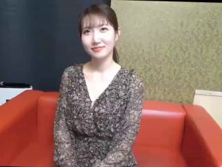 [韩流来袭] 首尔市学生妹~半夜喝完几杯高粱后~跑到学长宿舍用激啪来淡忘失恋~
